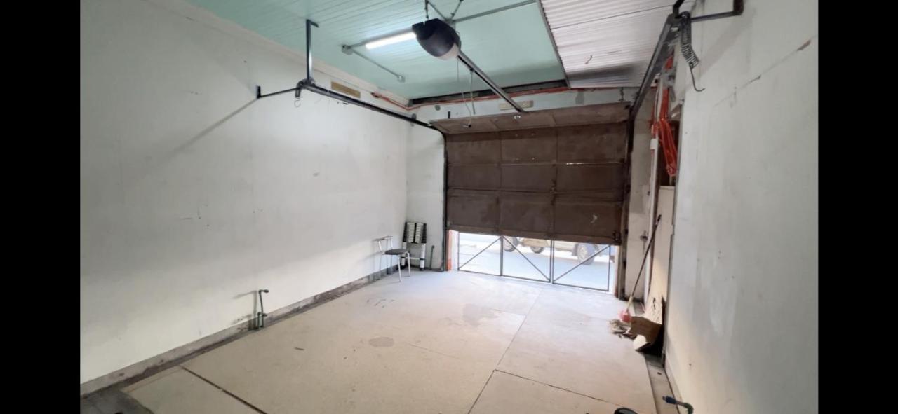 شقة Incredible Downtown Duplex With Interior Backyard بونتا أريناس المظهر الخارجي الصورة